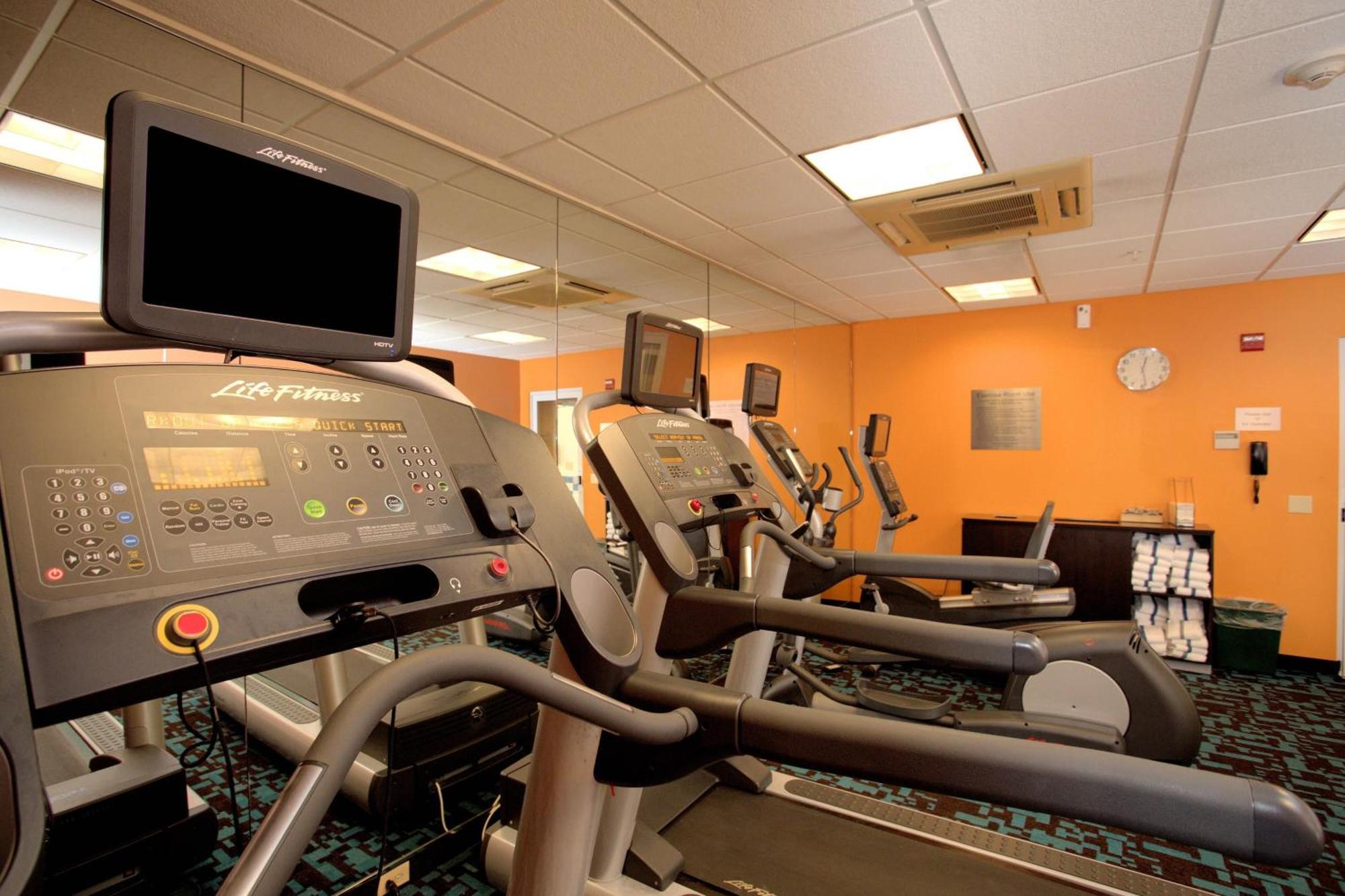 Fairfield Inn & Suites By Marriott Edison - South Plainfield Bagian luar foto