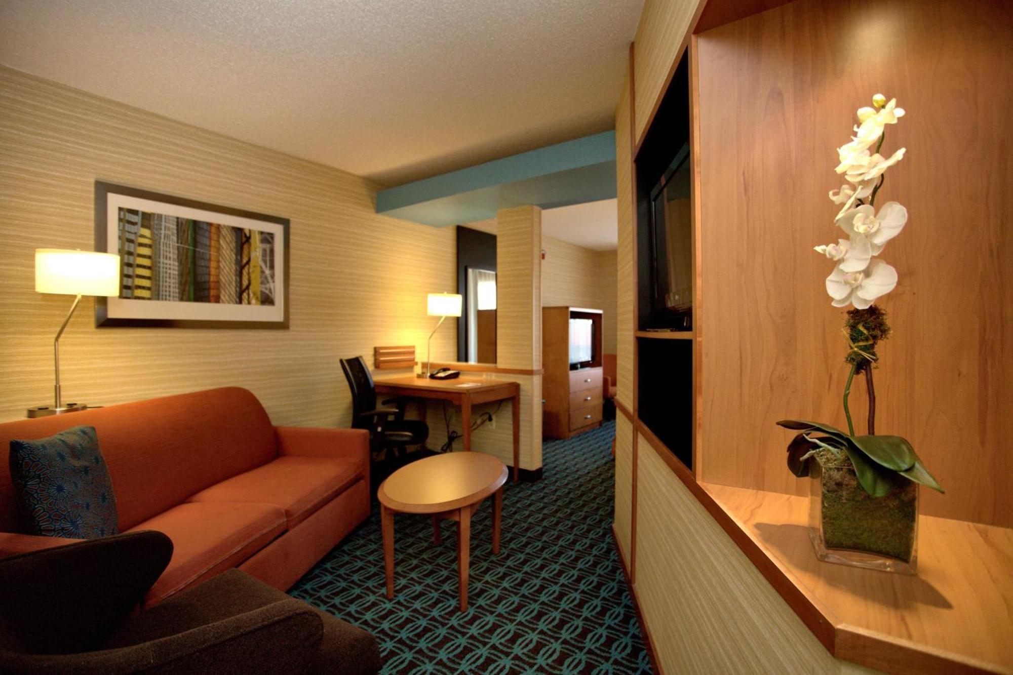 Fairfield Inn & Suites By Marriott Edison - South Plainfield Bagian luar foto